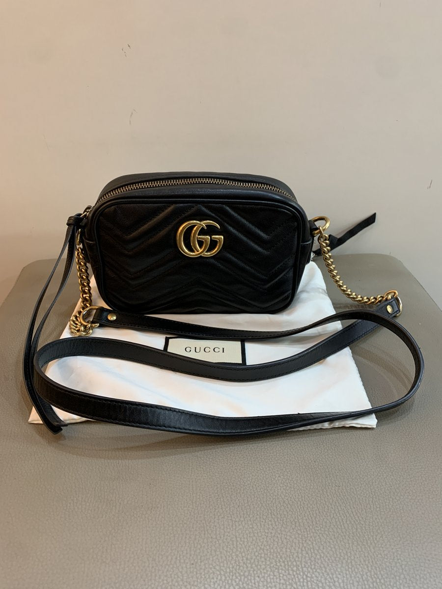 Gucci mini camera bag GG marmont in pelle nera