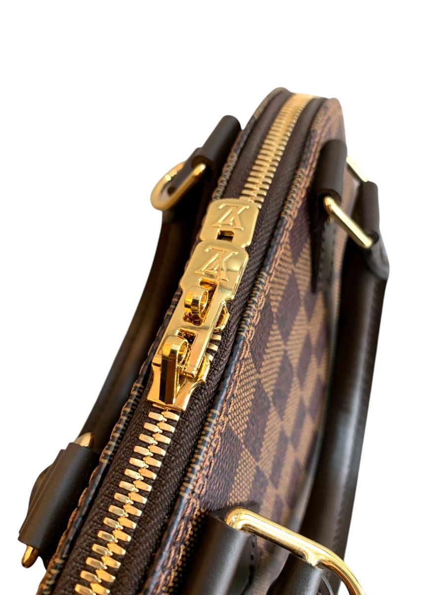 Louis Vuitton Alma BB in Damier Ebene AA4230