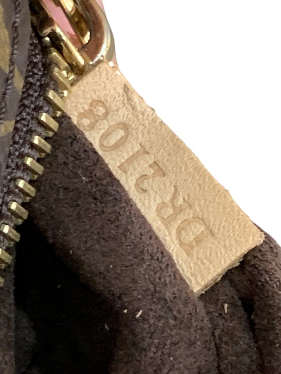 Louis Vuitton Pochette Métis Monogram M44875