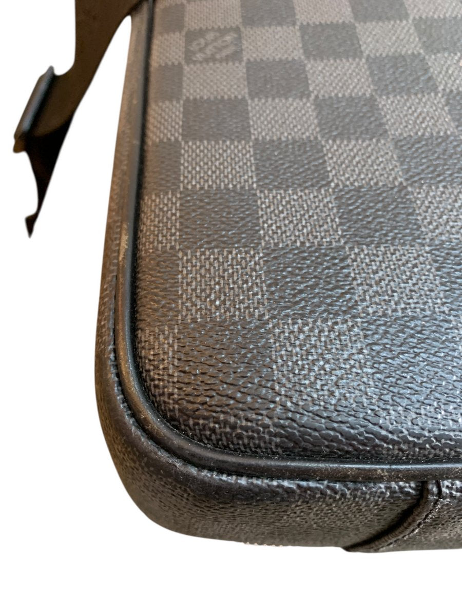 Louis Vuitton Steve cartella in damier grafite N58030