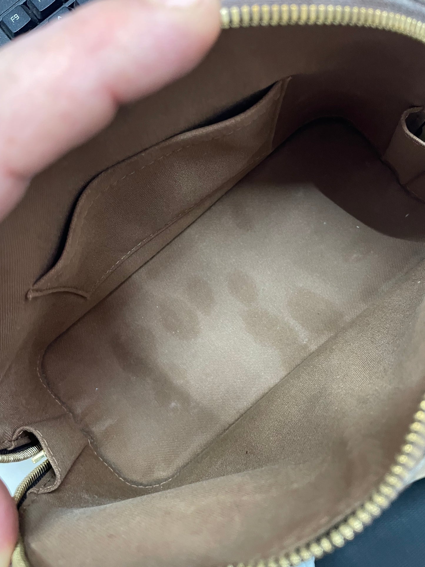 Louis Vuitton Alma BB Monogram