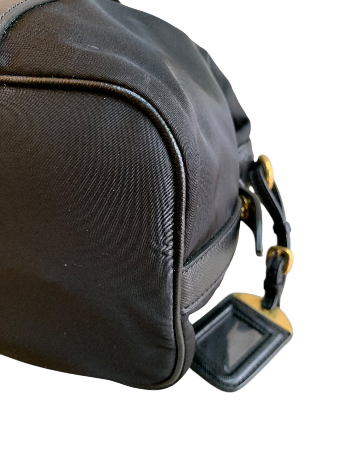 Borsa Prada in Nylon e Pelle Saffiano – Modello BL0600 - AgeVintage