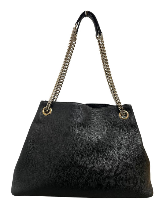 Retro della borsa a spalla Gucci Soho Chain Medium in pelle nera