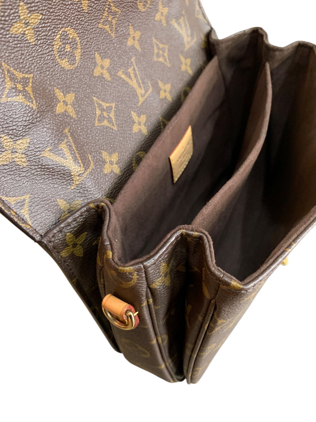 Louis Vuitton Pochette Métis Monogram M44875 - AgeVintage