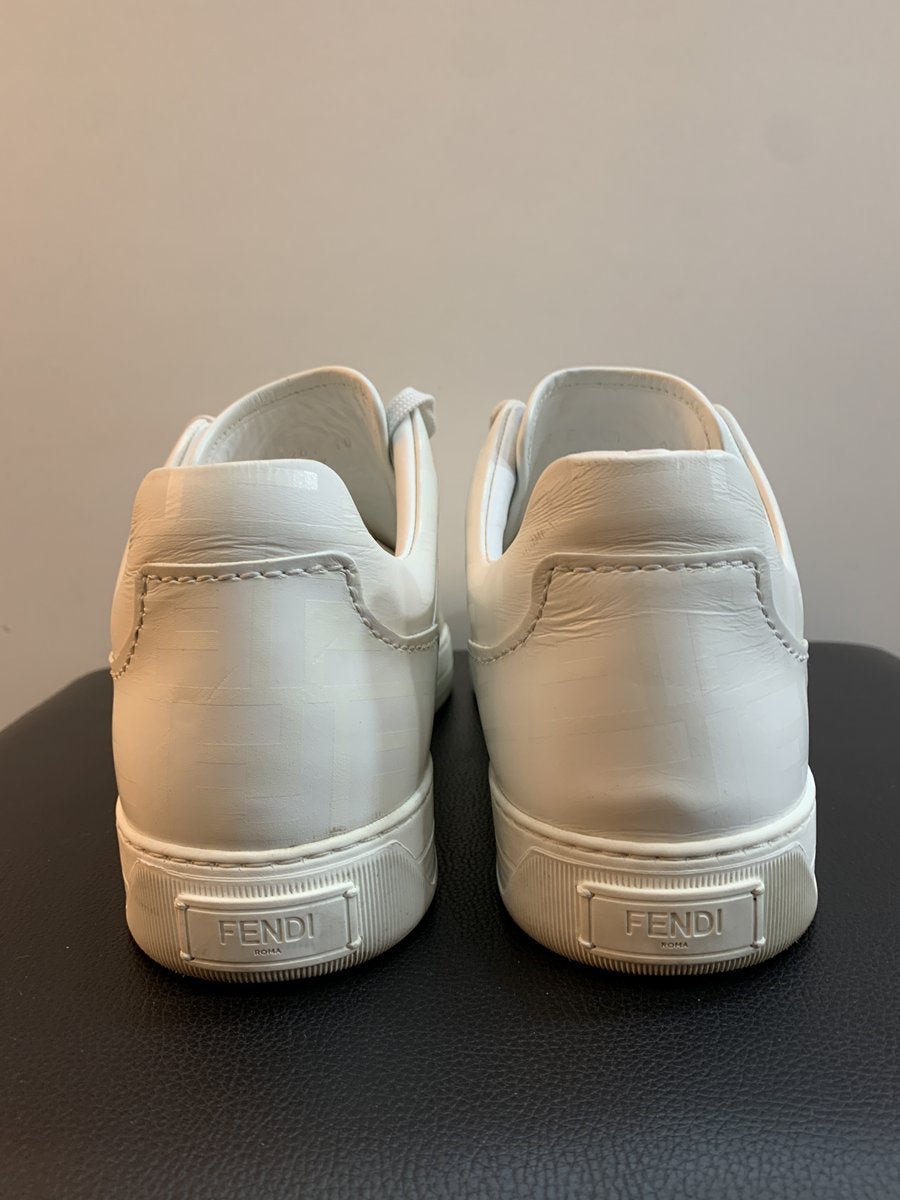 Fendi sneakers uomo in pelle colore bianco misura 10 - AgeVintage