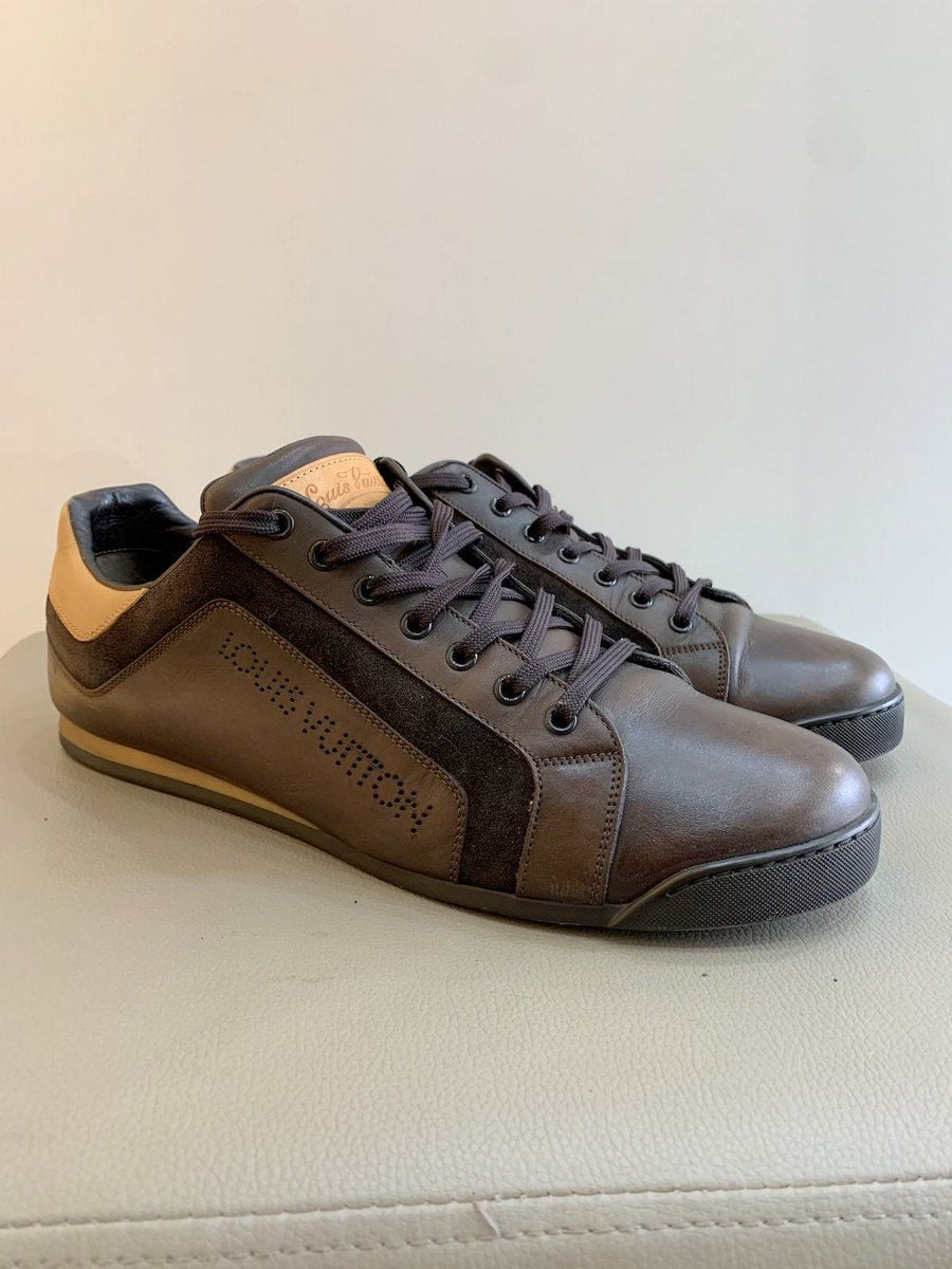 Louis Vuitton men's size 9 sneakers in brown leather - AgeVintage
