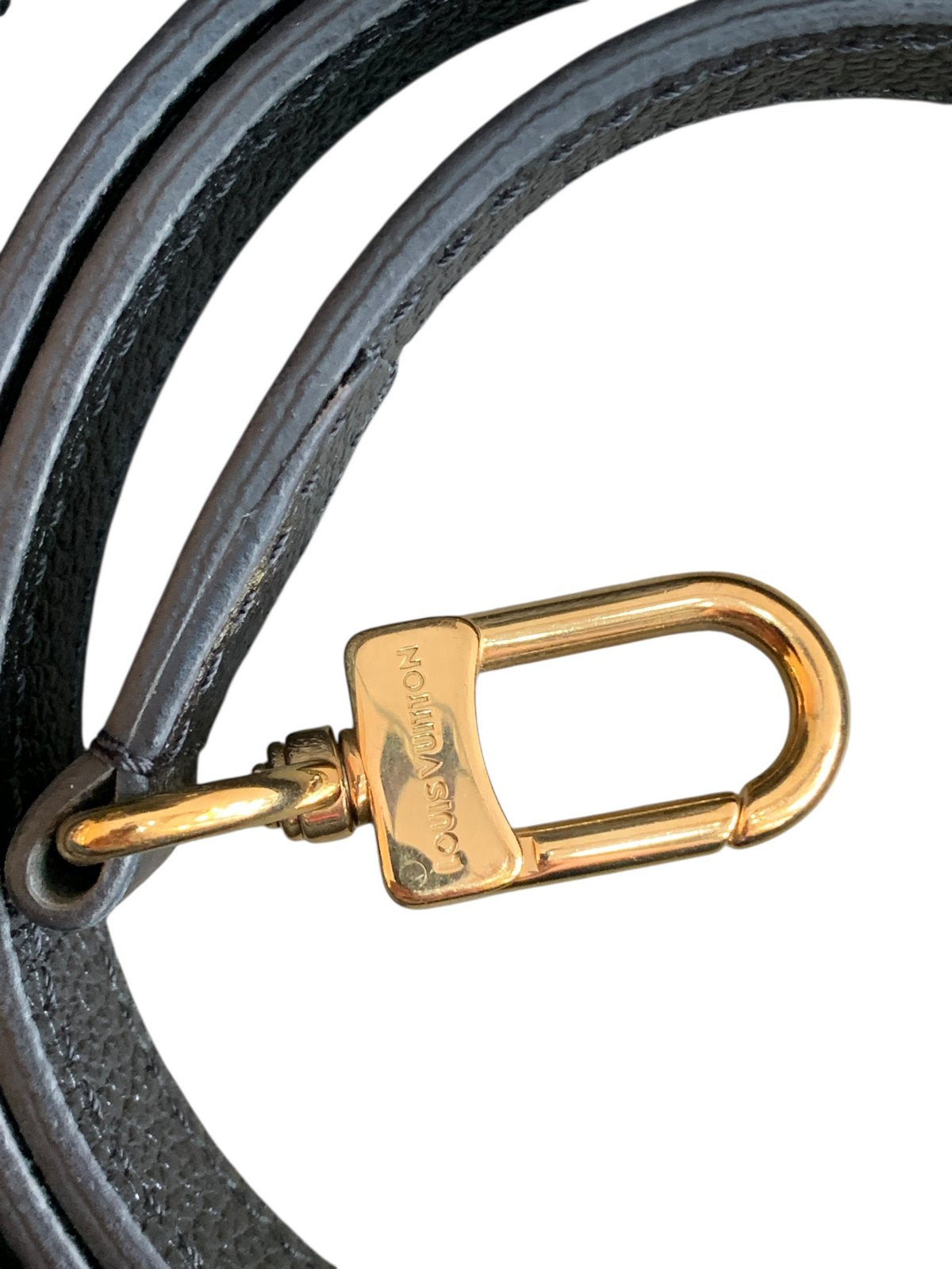 Louis Vuitton pochette Metis in pelle colore nera
