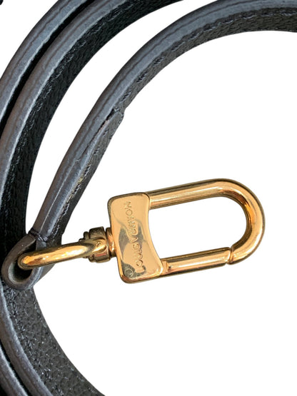 Louis Vuitton pochette Metis in pelle colore nera