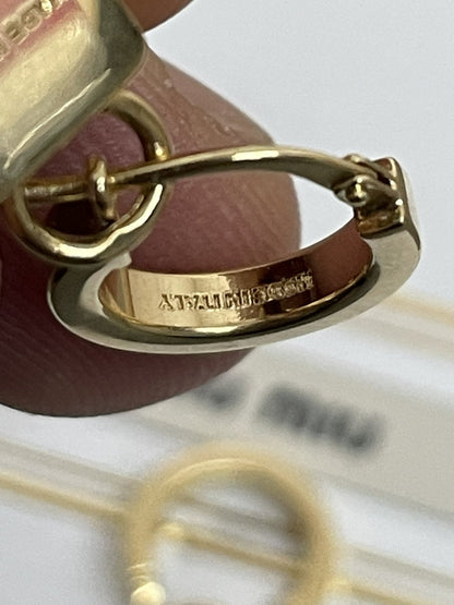Miu Miu orecchini in metallo dorato e rosa orchidea