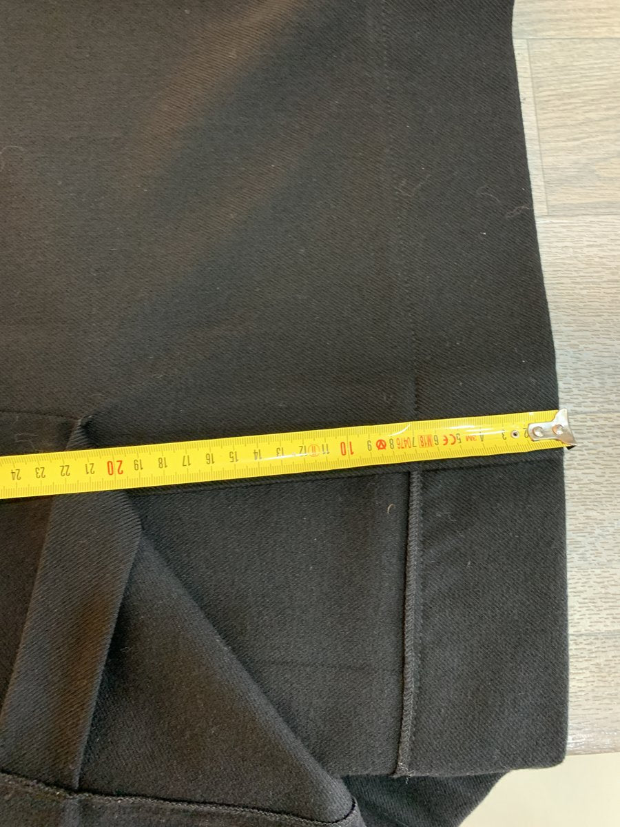 Prada wool skirt size. 44 black color