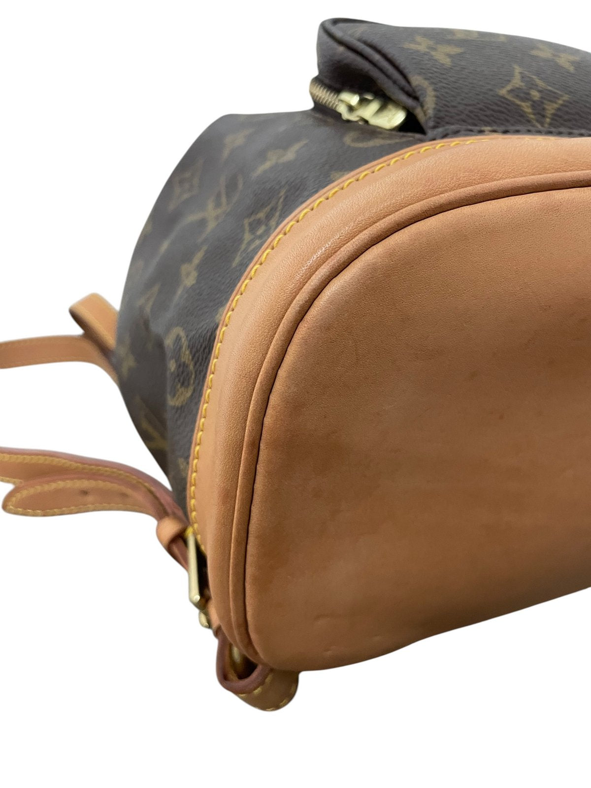 Zaino Louis Vuitton Montsouris MM Monogram originale usato, visione angolata