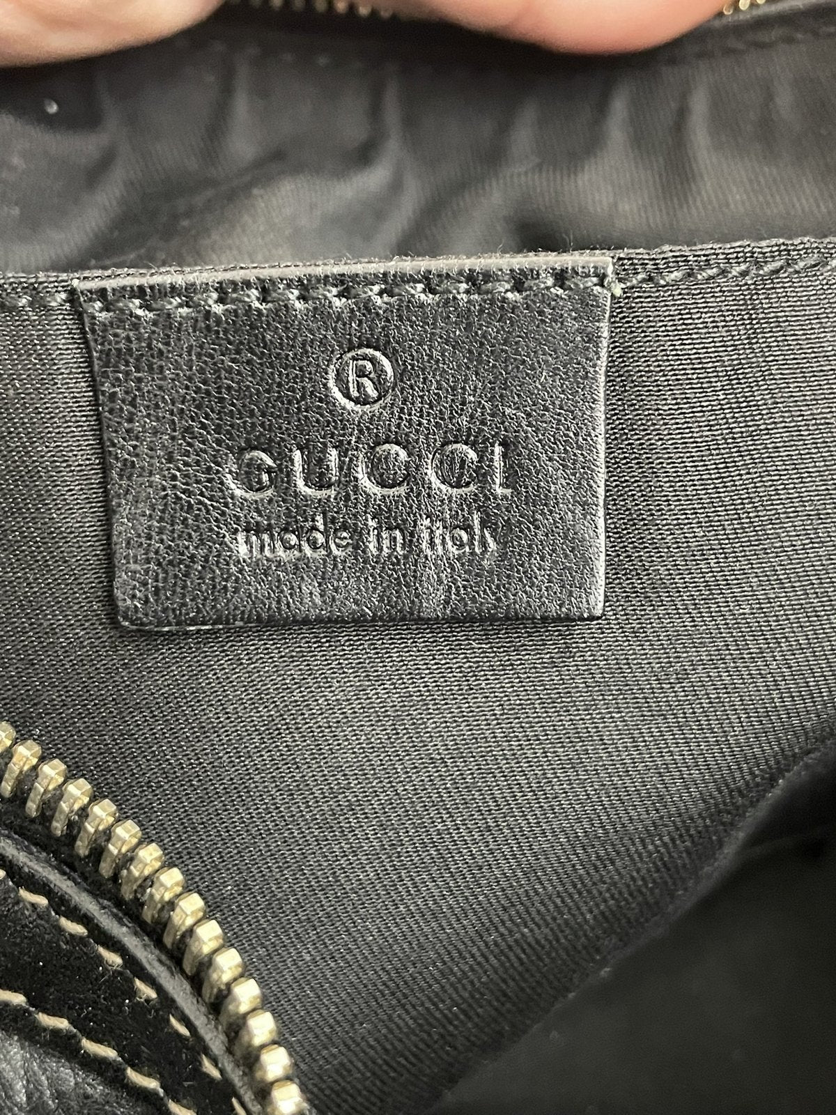 Borsa Bauletto Gucci Duchessa Mini in Morbida Pelle Nera - AgeVintage