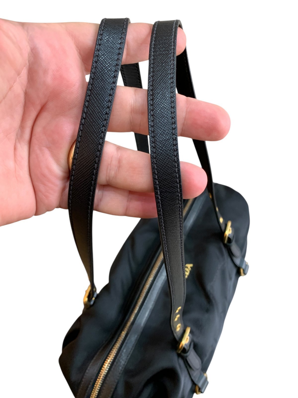 Borsa Prada in Nylon e Pelle Saffiano – Modello BL0600 - AgeVintage