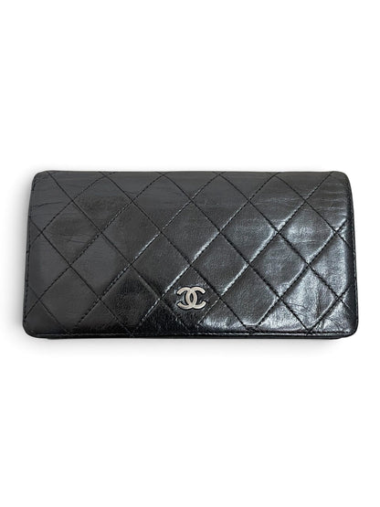 Chanel portafoglio lungo Reissue quilted nero hardware argento fronte