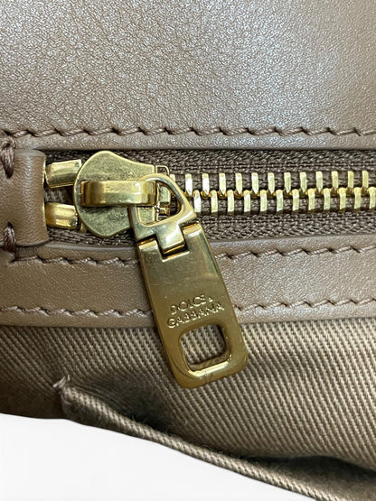 Dettaglio zip dorata interna Dolce Gabbana My Sicily