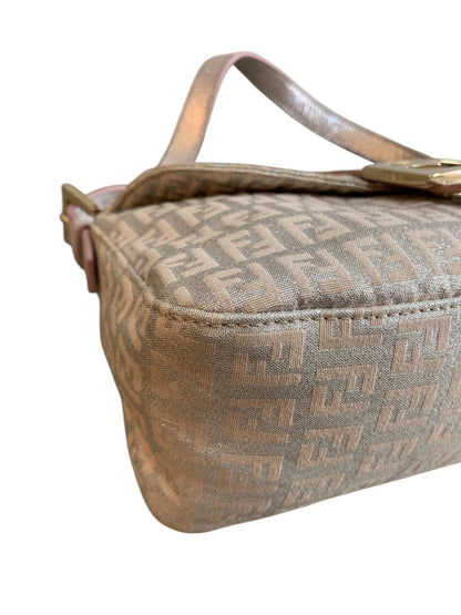 Fendi Baguette in Tela e Pelle Rosa Chiaro Laminata - AgeVintage