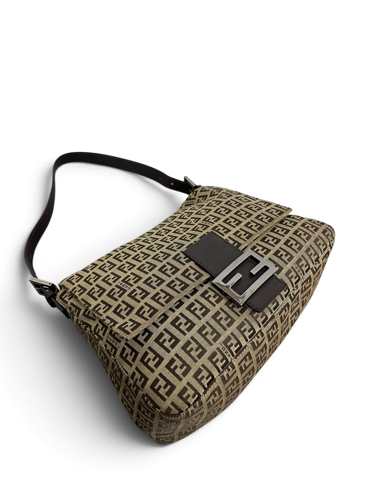 Fendi Baguette Zucchino vintage vista tre quarti