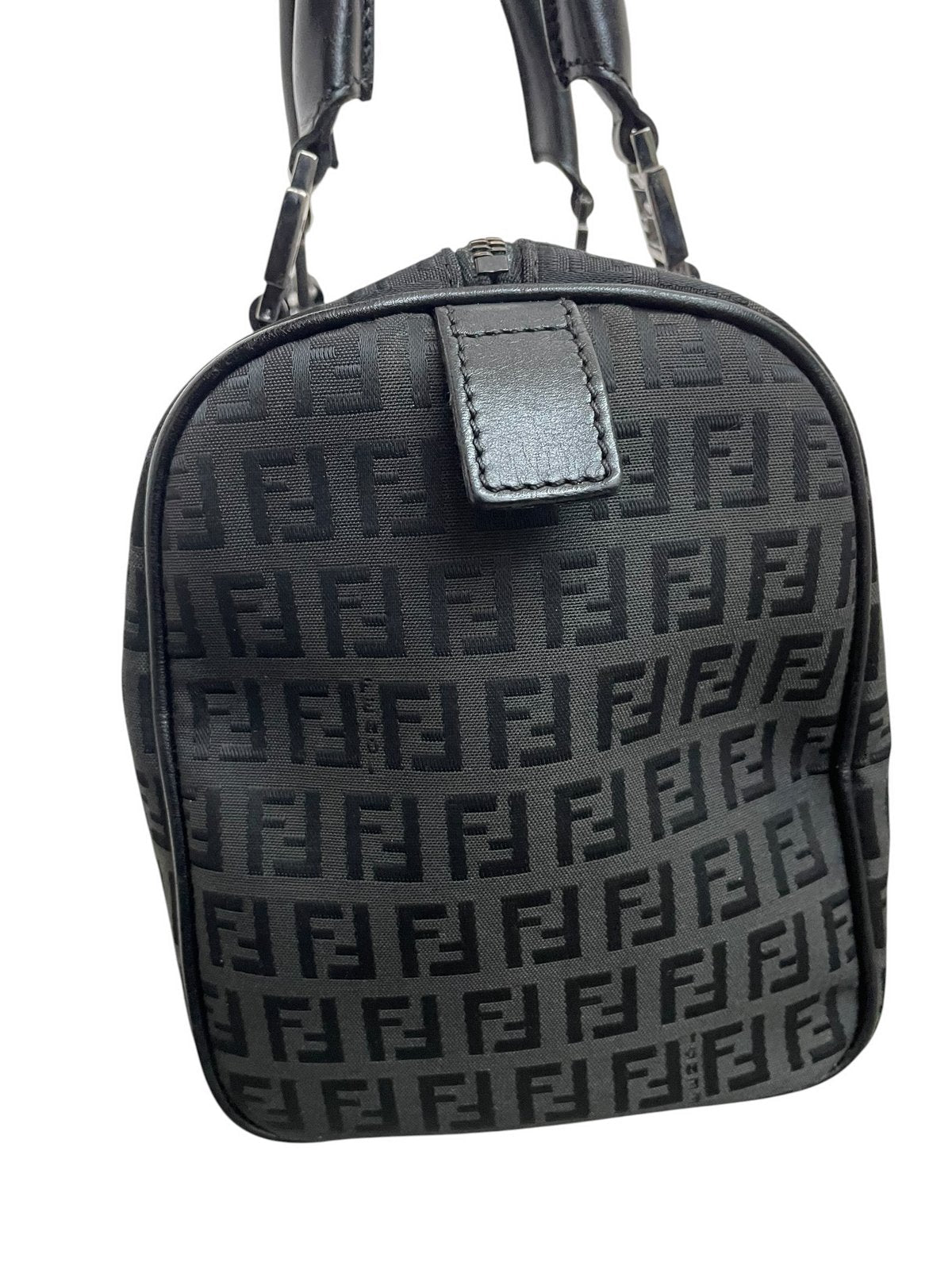 Fendi Bauletto Monogram FF Nero - Tela e Pelle - Pre - loved - AgeVintage