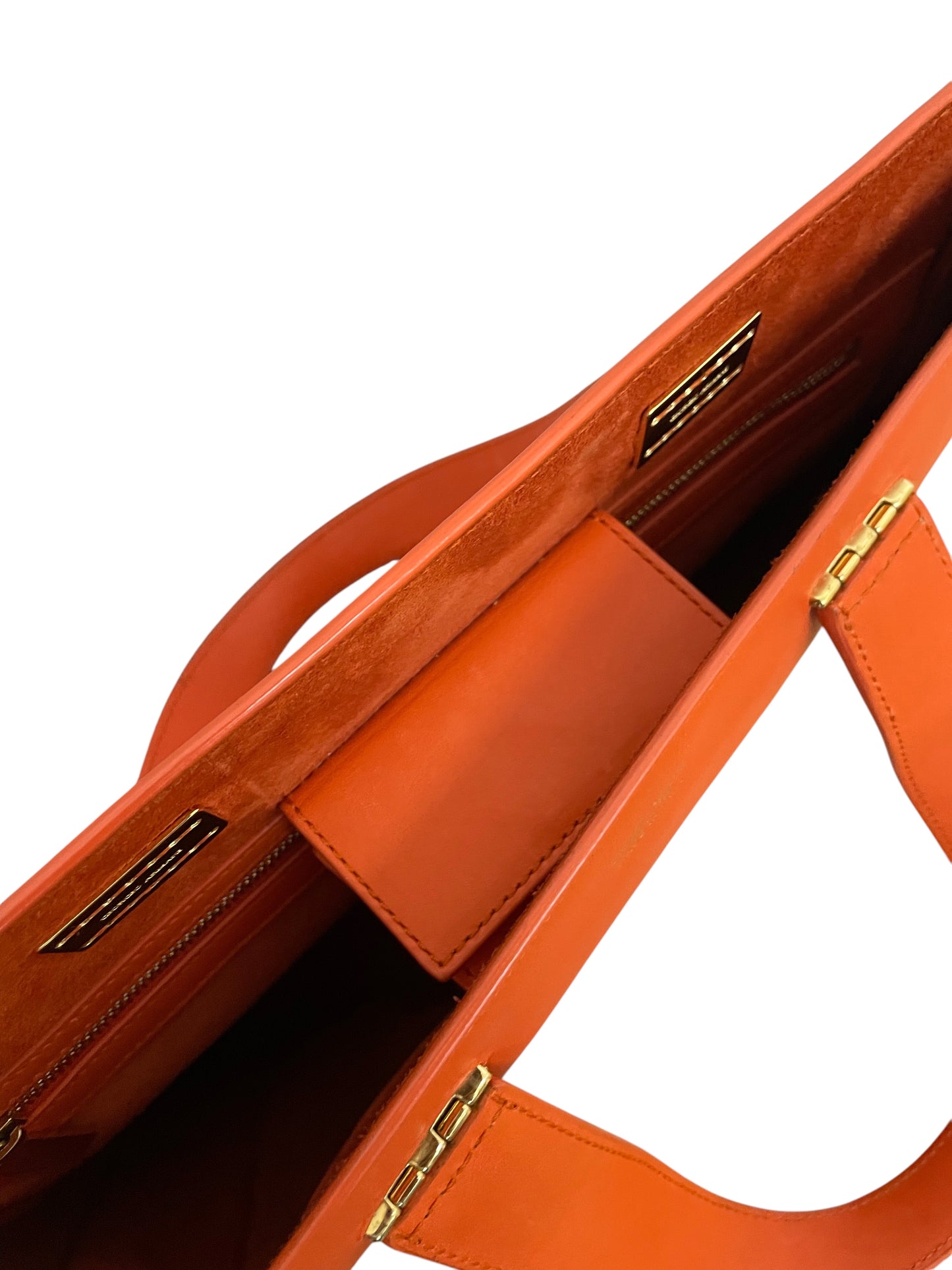 Apertura e struttura interna shopper Giorgio Armani arancio