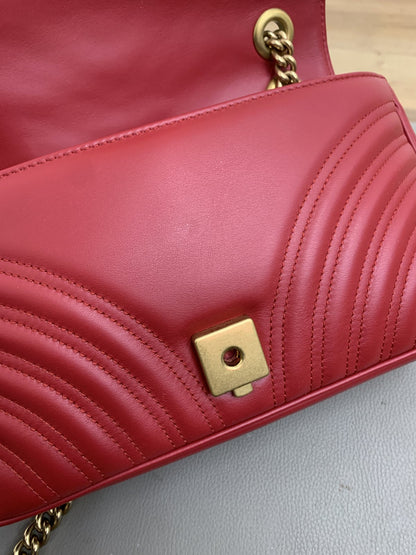 Gucci borsa marmont 26 cm in pelle colore rosso - AgeVintage