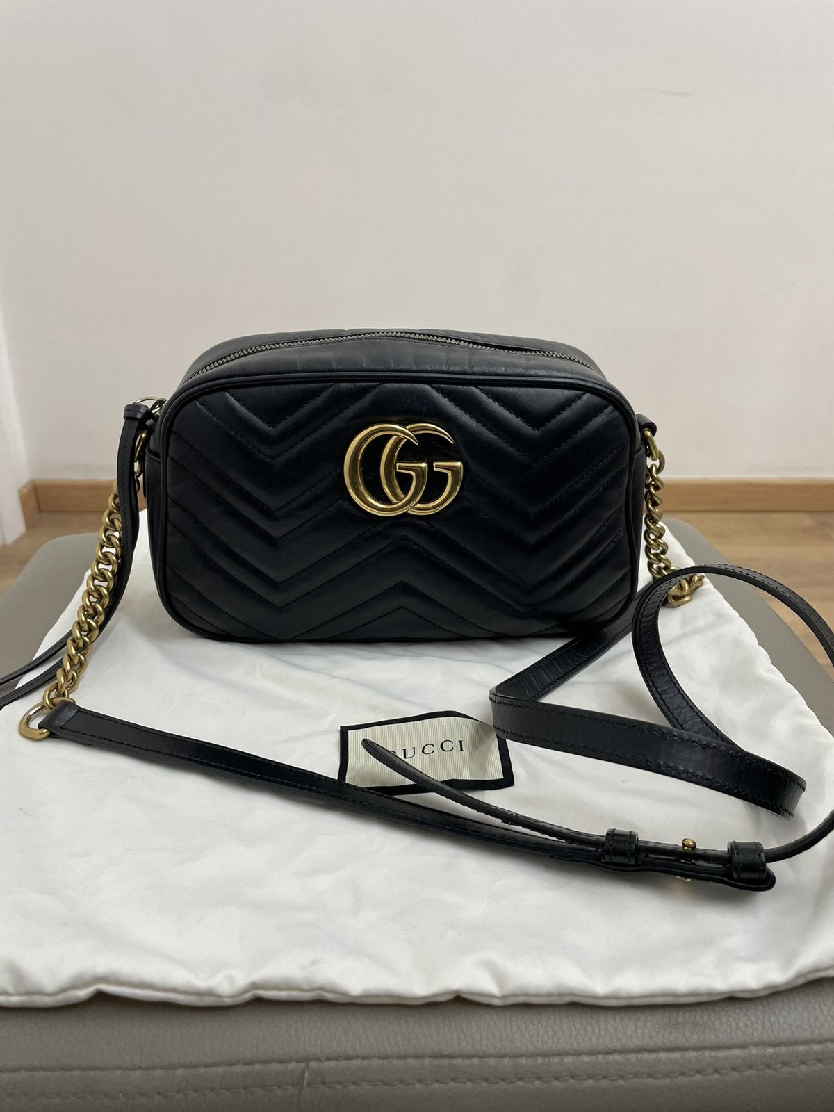 Gucci camera bag 24 cm in pelle colore nera - AgeVintage