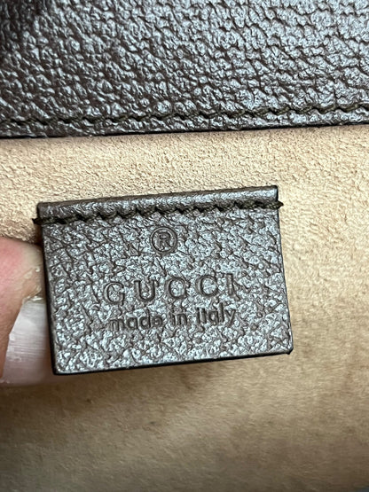 Etichetta Gucci Made in Italy borsa Dionysus
