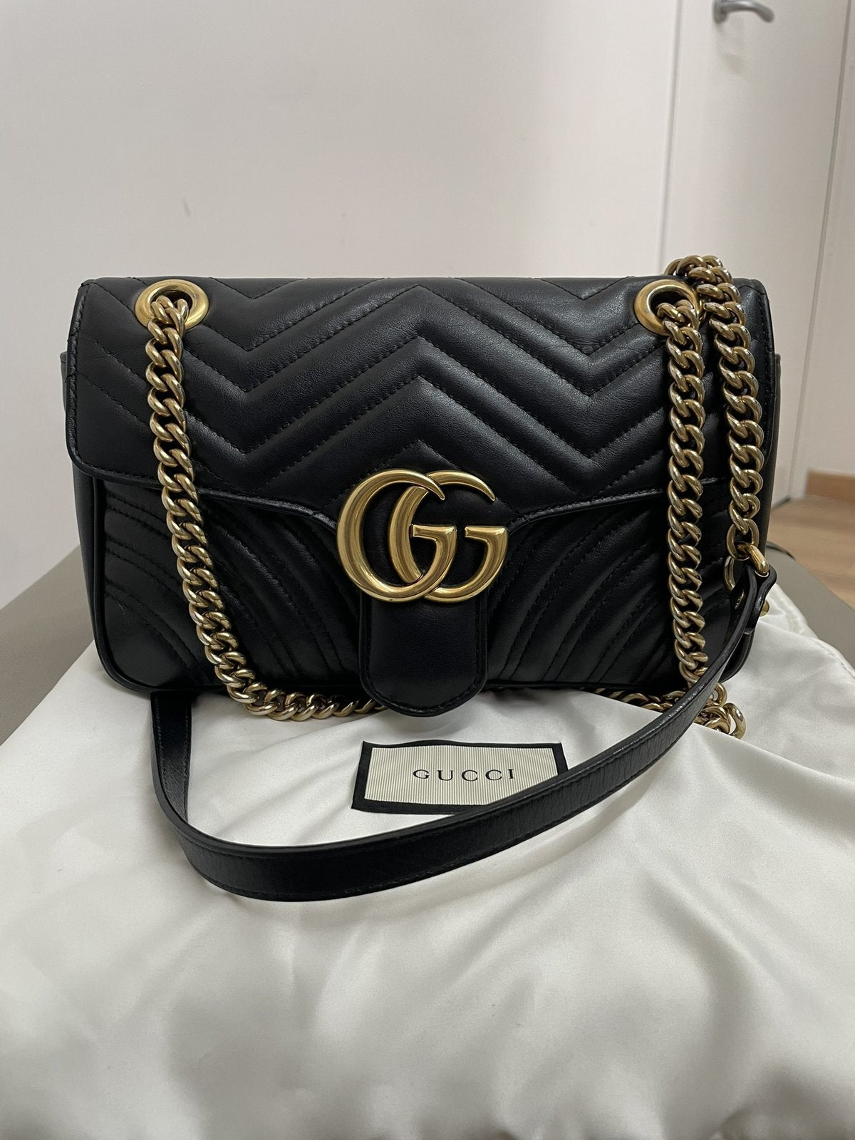 Gucci GG Marmont Small borsa in Pelle Matelassé Nera - AgeVintage