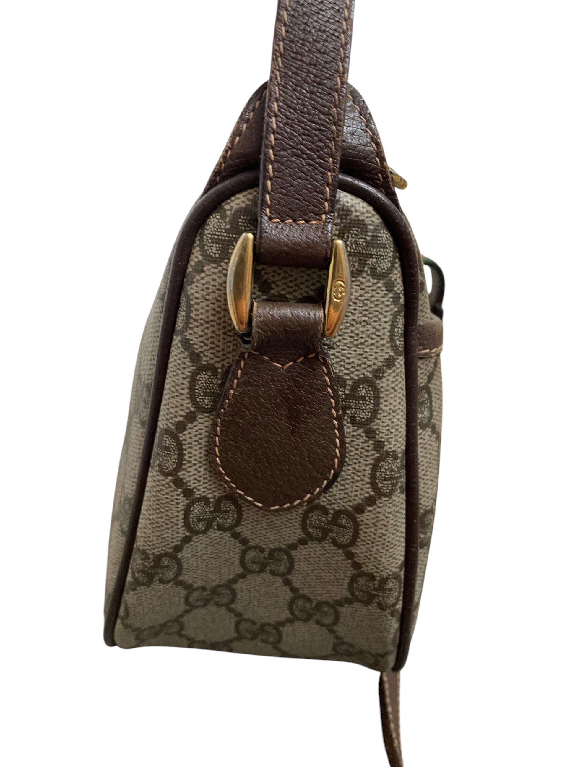 Lato sinistro Gucci Ophidia vintage con hardware dorato