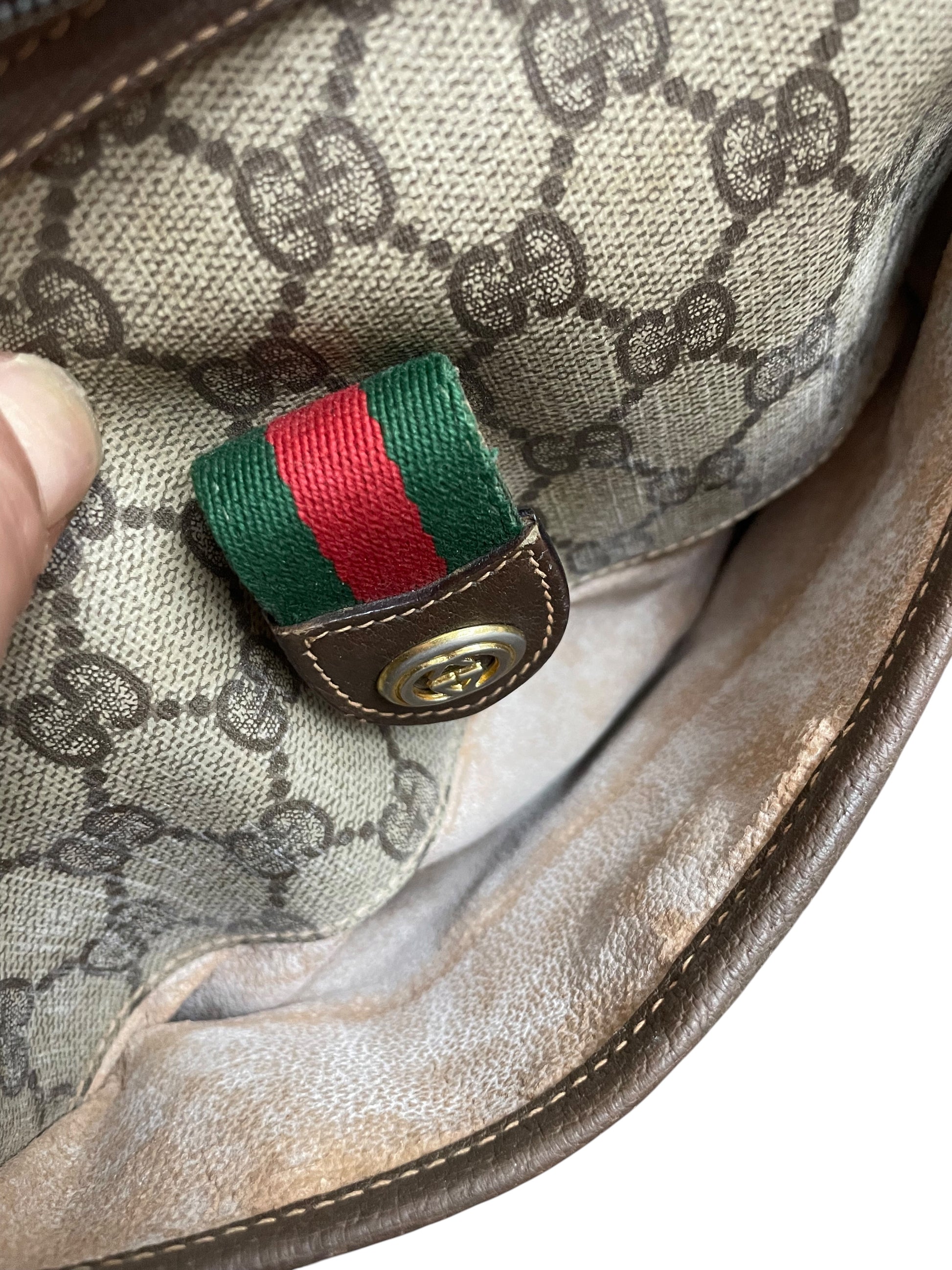 Interno Gucci Ophidia con tela GG e chiusura Web