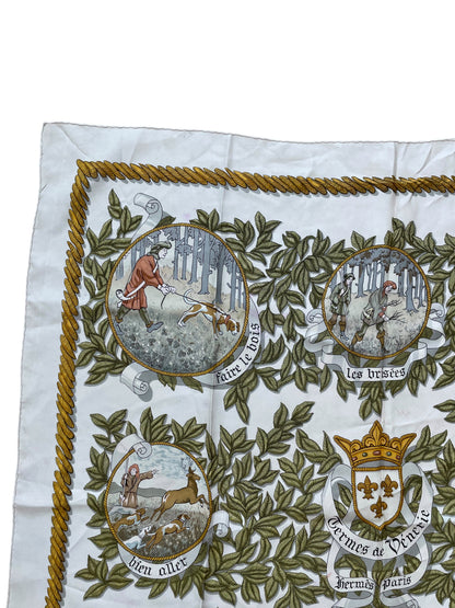 Dettaglio angolo superiore sinistro foulard Hermès 1966