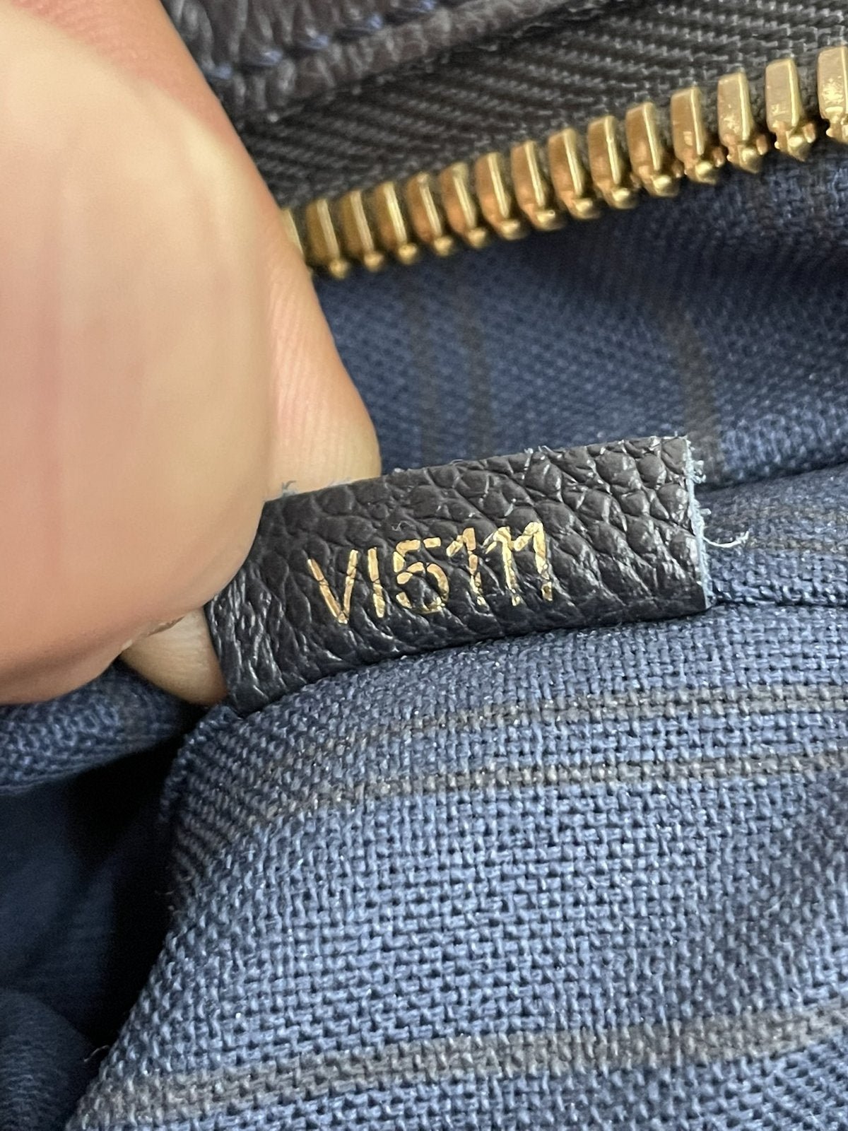 Louis Vuitton Lumineuse PM in pelle colore blu navy - AgeVintage