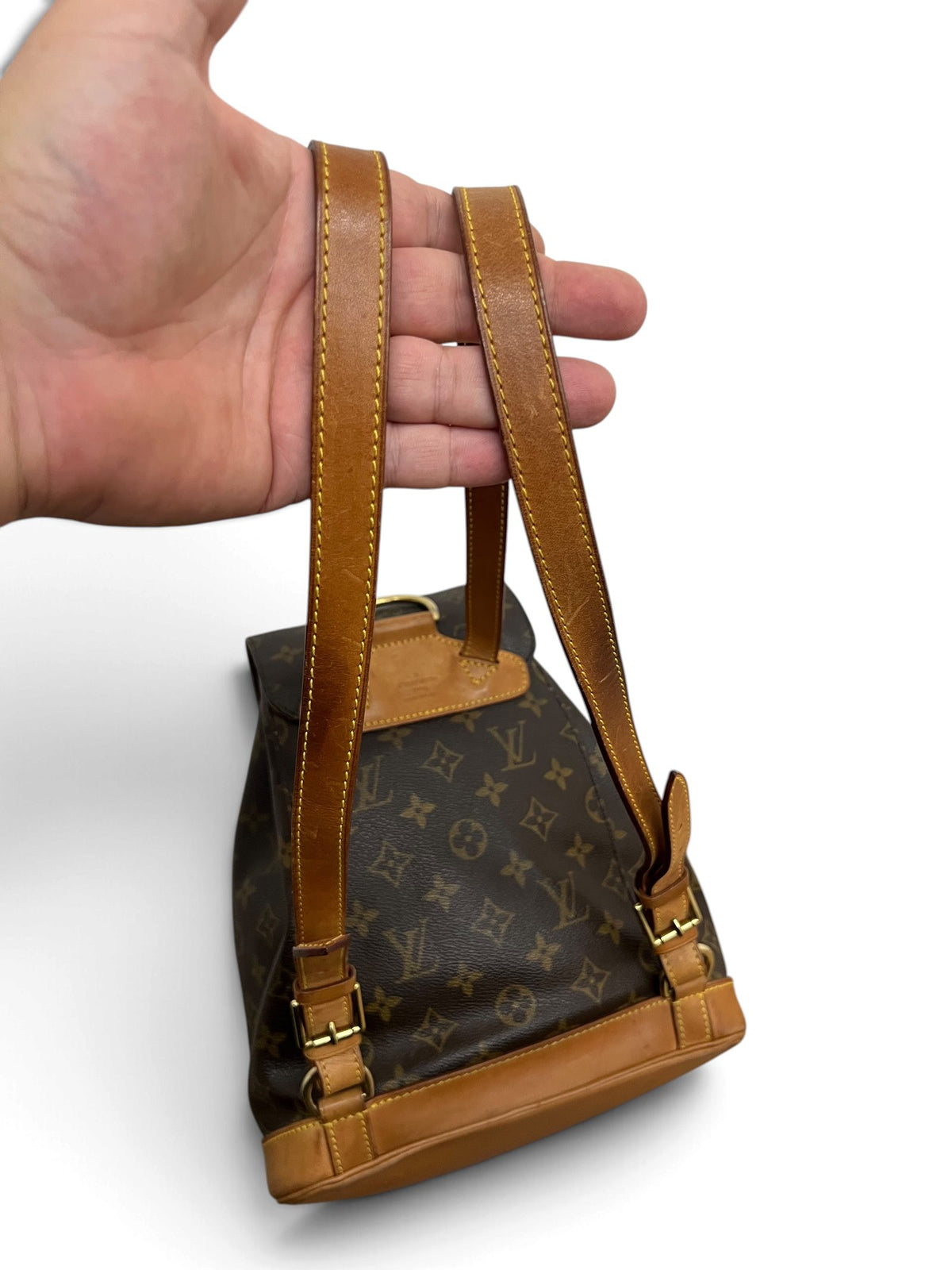 Dettaglio tracolla in pelle vachetta zaino Louis Vuitton