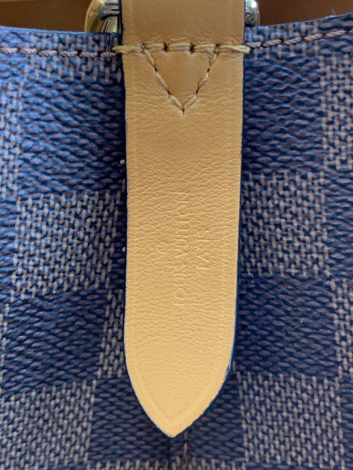 Louis Vuitton NèoNoè Damier MM - AgeVintage