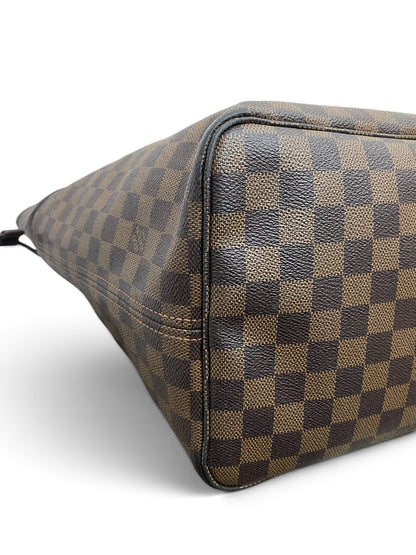 Angolo laterale Louis Vuitton Neverfull GM Damier Ebene