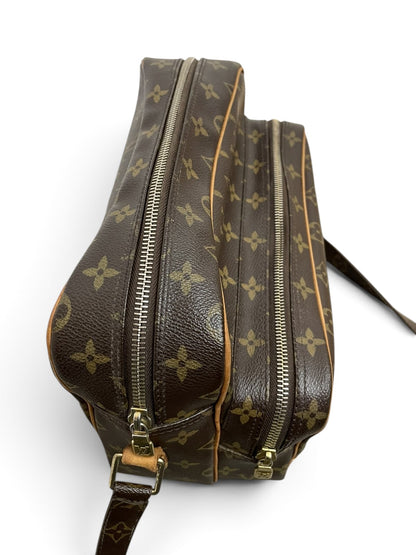 Dettaglio zip e tasche Louis Vuitton Nile monogram