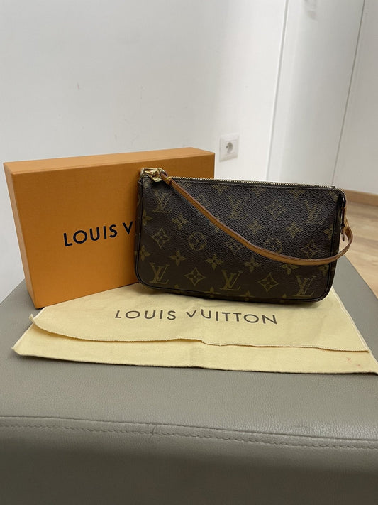 Louis Vuitton Pochette accessories 21 cm tela monogram - AgeVintage