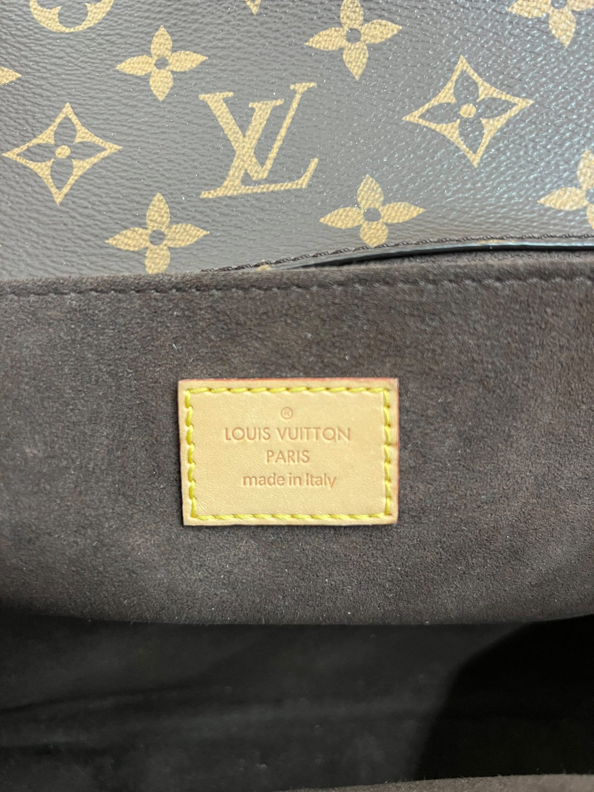 Etichetta interna Made in Italy Louis Vuitton Pochette Métis
