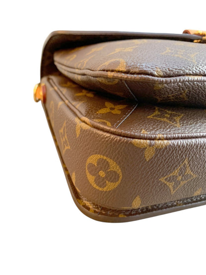 Louis Vuitton Pochette Métis Monogram M44875 - AgeVintage