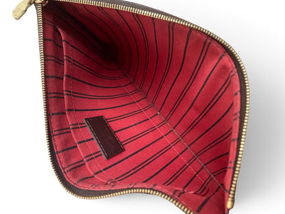 Interno rosso a righe pochette Louis Vuitton Neverfull