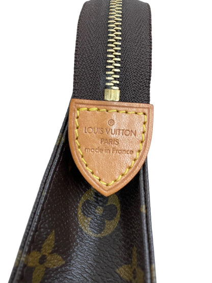 Louis Vuitton Pochette Toilette 19 cm monogram - AgeVintage
