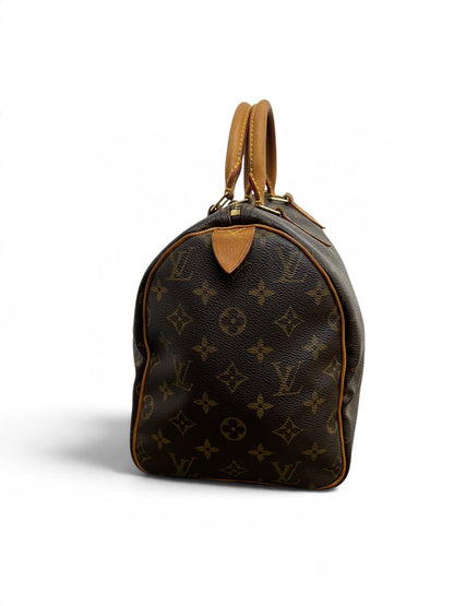 Louis Vuitton Speedy 30 vista laterale sinistra con targhetta
