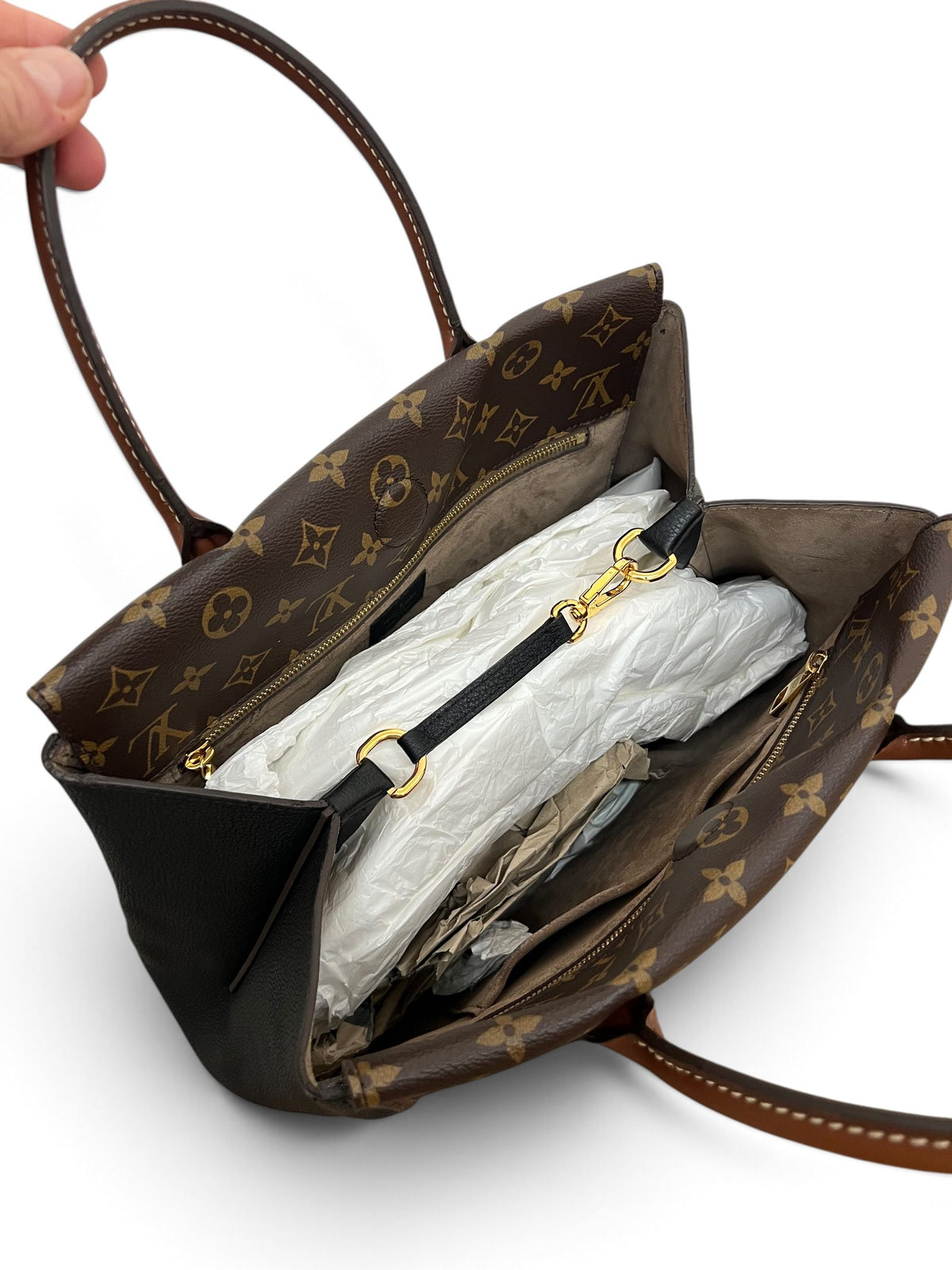 Interno borsa Louis Vuitton W Tote MM con tracolla