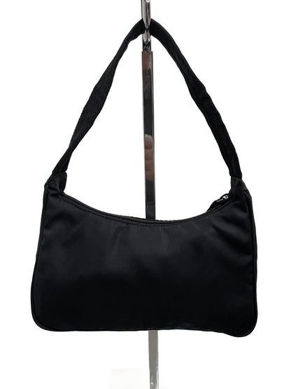 Prada Hobo Bag nylon nera anni 2000 vista retro
