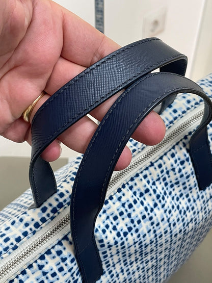 Manici in cuoio saffiano blu navy borsa Prada