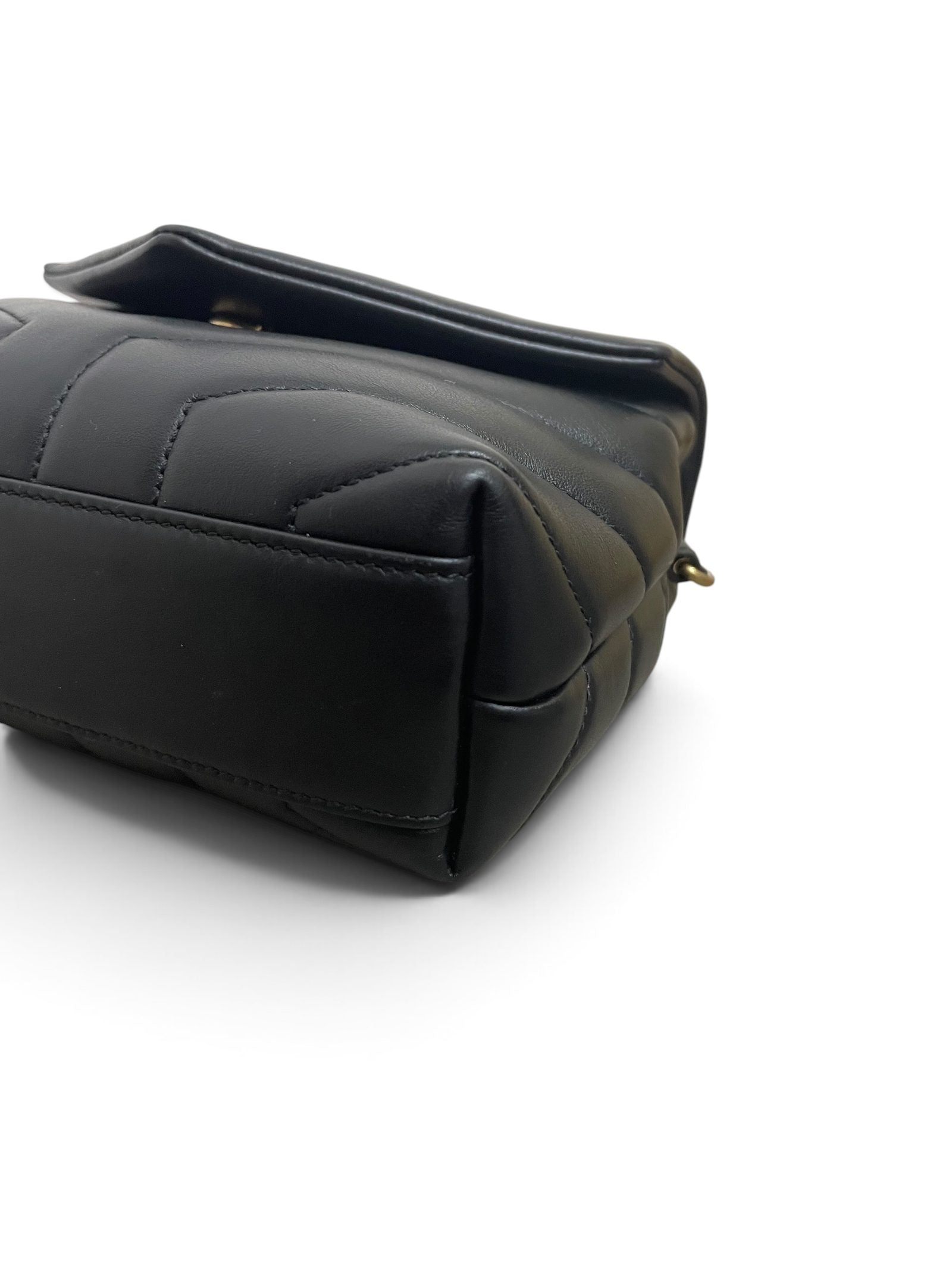 Angolo inferiore posteriore Saint Laurent Loulou Toy Bag