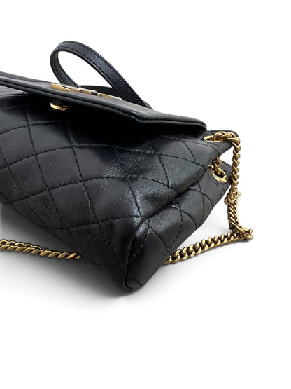 Angolo laterale Saint Laurent Nolita Mini con tracolla