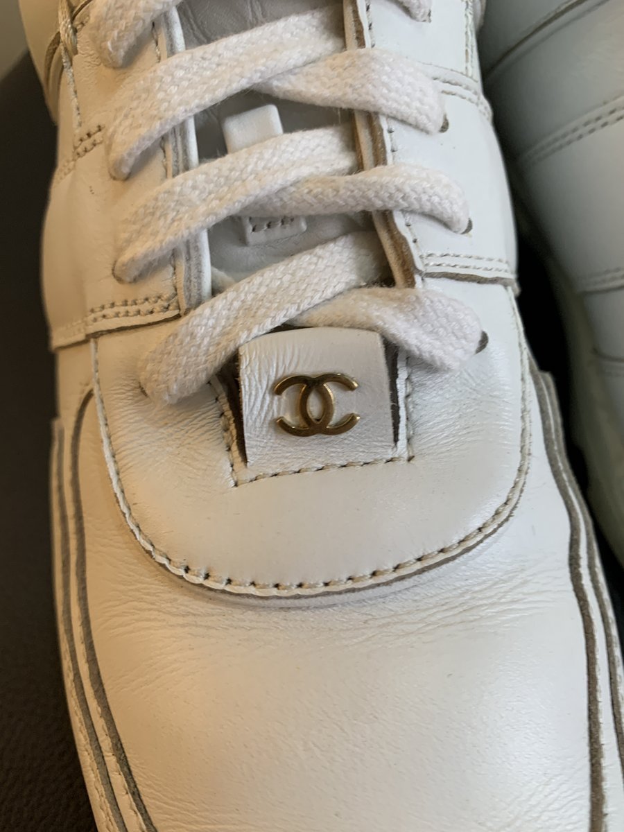 Chanel sneakers in pelle colore bianco AgeVintage AgeVintage