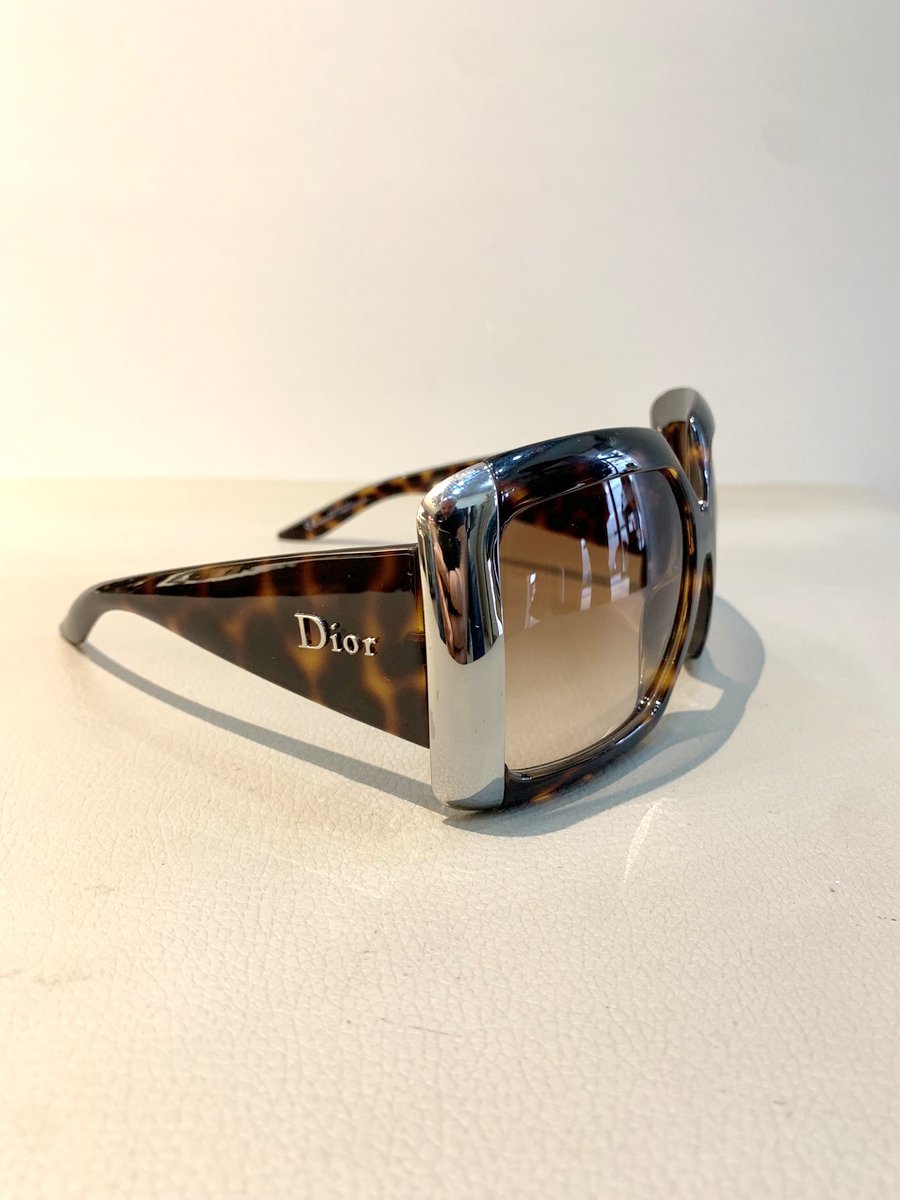 Dior Occhiali da sole Diorissima 1 V08SH colore marrone - AgeVintage