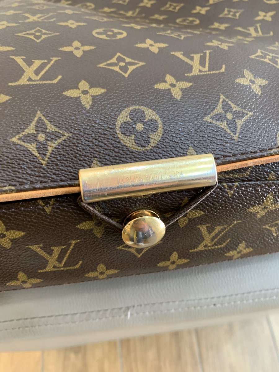 Louis Vuitton Borsa Abbesses Messenger monogram canvas - AgeVintage