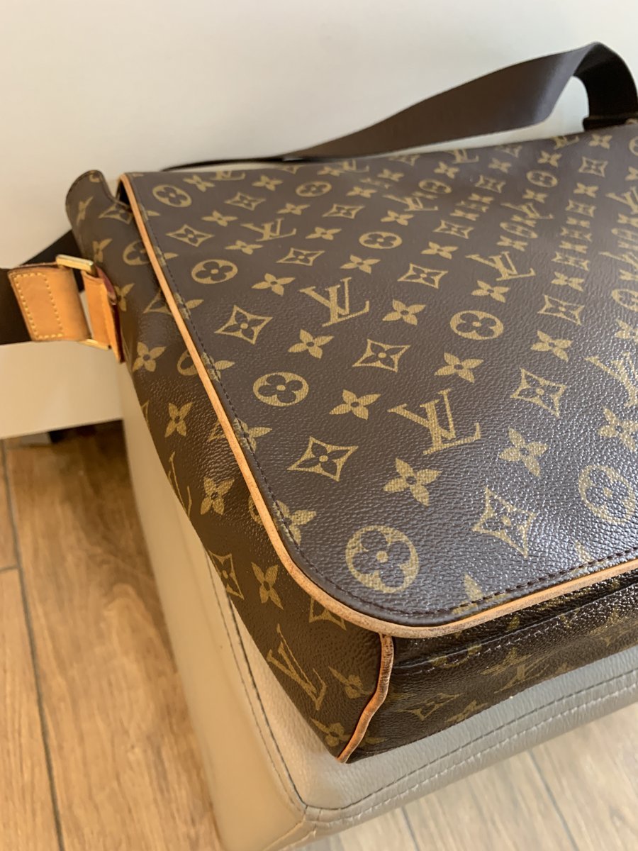 Louis Vuitton Borsa Abbesses Messenger monogram canvas - AgeVintage